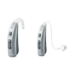 Kadıköy işitme cihazları merkezimizde işitme testi ve cihaz denemesi yapılırken